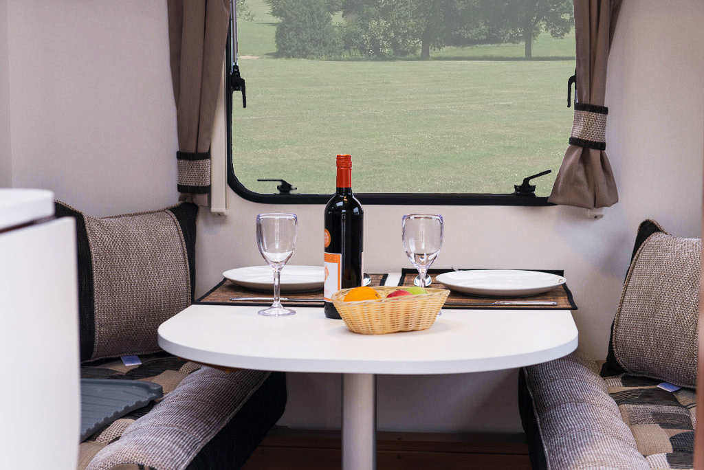2014 Sportline PX rear lounge
